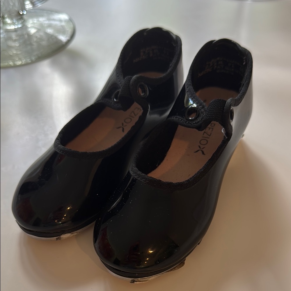 Kids Black Tap Shoes